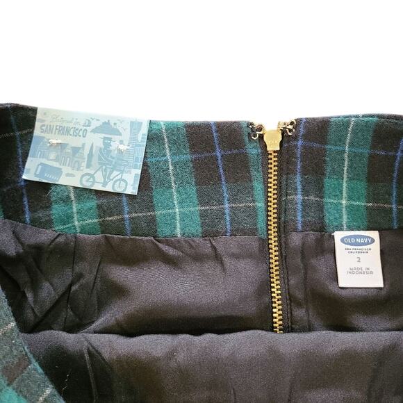NWT Old Navy Womens Green Tartan Plaid Soft Comfy Size 2 Skirt Academia Holiday - Picture 3 of 8